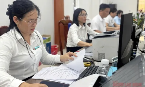 Đà Nẵng: Cán bộ, công chức hoàn thành xuất sắc nhiệm vụ được trả thêm gần 5 triệu đồng/tháng