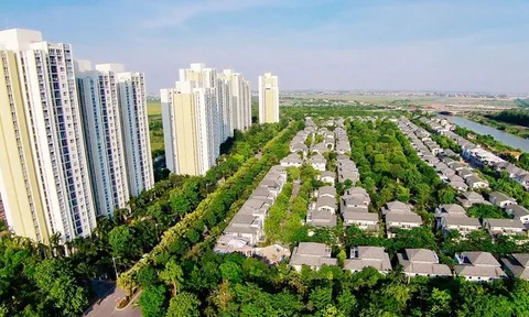 Đất ven đô ít người muốn mua biến thành những siêu đô thị hút khách