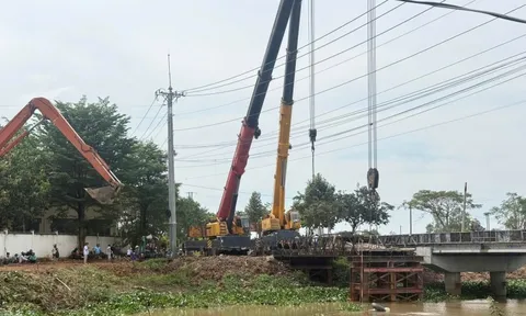 Cầu tạm Ông Mười Tâm bị sập, Tây Ninh ra thông báo khẩn