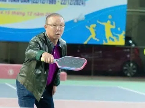 Viral khoảnh khắc HLV Park Hang-seo chơi pickleball