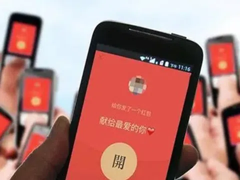 Phong bao lì xì biến mất, người người mừng tuổi qua QR Code, chuyển khoản: Phải chăng là sự thay đổi tất yếu của thời đại?