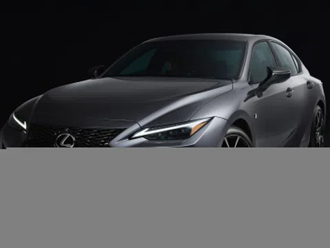 Lexus IS với gói nâng cấp đặc biệt dành riêng cho khách hàng Nhật Bản