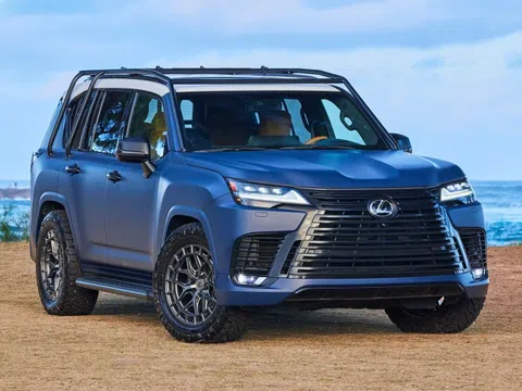 Lexus LX phiên bản lướt sóng độc nhất thế giới