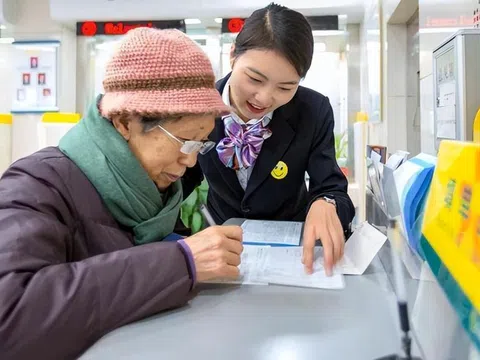 Mẹ chồng yêu cầu chuyển khoản 200 triệu đồng cho con dâu bị nhân viên ngân hàng từ chối giao dịch, cảnh sát điều tra phát hiện hành vi lừa đảo tinh vi