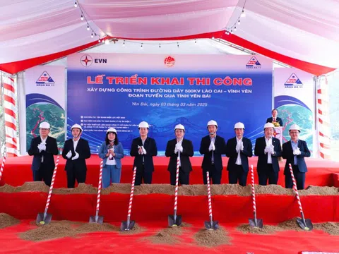 Thi công đường dây 500 kV Lào Cai-Vĩnh Yên