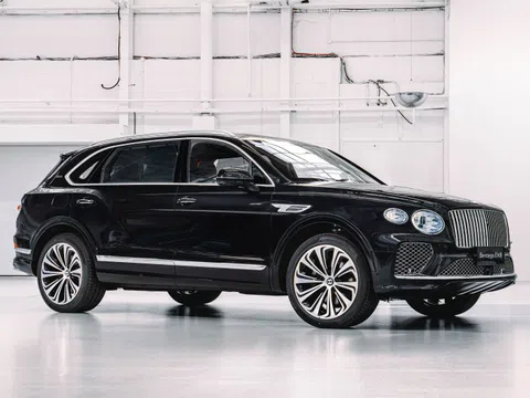 Bentley ra mắt bộ sưu tập đậm chất văn hóa Á Đông