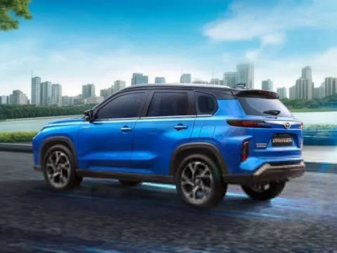 Toyota ra mắt xe 7 chỗ mới tại Ấn Độ, cùng nhóm với Innova