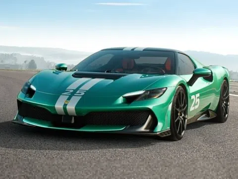 Siêu xe Ferrari 296 Speciale xuất trận - bản hiệu năng cao của 296 GTB