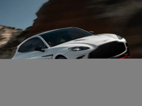 Aston Martin DBX S - Siêu SUV mạnh 727 mã lực