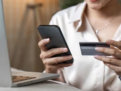 Nữ doanh nhân chuyển nhầm 7,1 tỷ đồng cho công ty lạ, người nhận chỉ hoàn trả 5,5 tỷ rồi biến mất, tòa phán quyết khiến đối phương điêu đứng