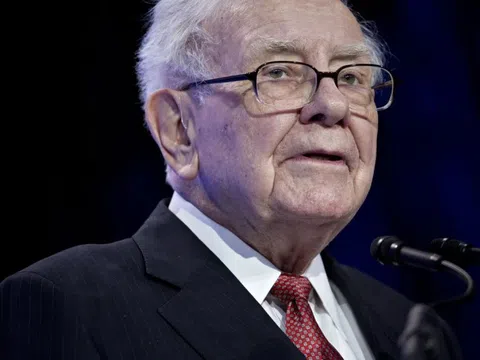 'Huyền thoại' Warren Buffett nghỉ hưu với khối tài sản 168 tỷ USD