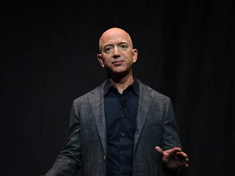 Jeff Bezos định bán cổ phiếu Amazon