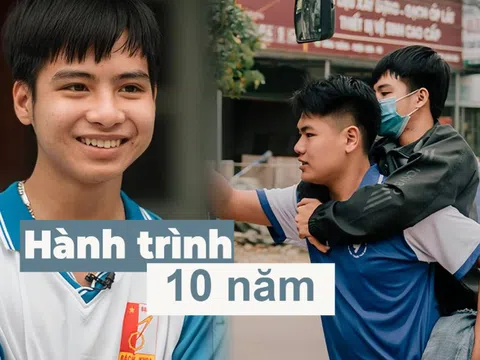 Nam sinh 10 năm được bạn cõng đi học tốt nghiệp ĐH Bách Khoa loại Giỏi: "Hiếu sẽ cùng bố mẹ mình có mặt ở lễ trao bằng"