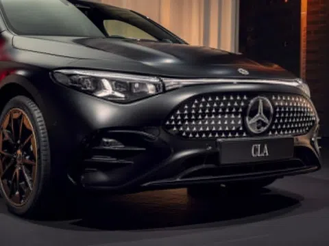 Xe điện của Mercedes gây bối rối