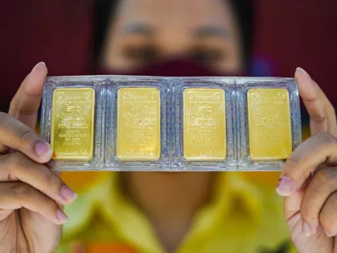 Giá vàng miếng SJC tăng sát mốc 123 triệu đồng/lượng