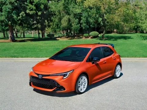 Ngắm Toyota Corolla phiên bản hoài cổ tại Mỹ, giới hạn chỉ 1.600 xe