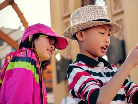 "Đừng đưa con đi du lịch", chia sẻ của một người mẹ là bác sĩ lúc nửa đêm khiến phụ huynh đồng tình tuyệt đối