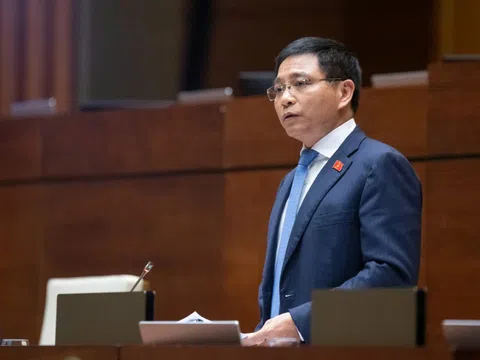 Nhiều đề xuất bỏ thuế TTĐB với xăng, Bộ Tài chính quyết phải 'đánh'