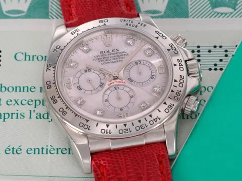 Ước tính 1,7 triệu USD cho đồng hồ Rolex độc bản