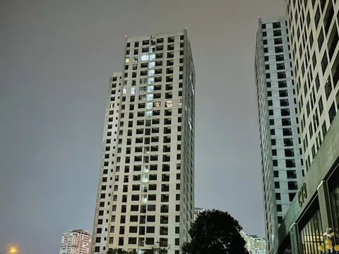 Chung cư nghìn tỷ bên sông Tô Lịch: 5 năm vẫn lác đác người