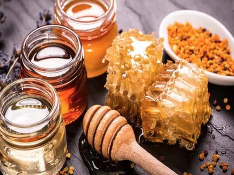 Mật ong tốt nhưng không nên dùng chung với 2 thứ này kẻo phản tác dụng, hại sức khỏe