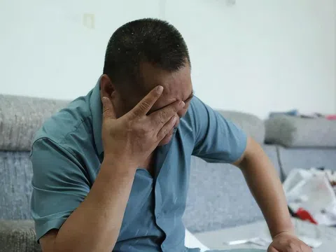 Mang 14,7 tỷ đồng tiền đền bù đất đi gửi tiết kiệm, 1 năm sau đến rút thì ngân hàng thông báo: Chúng tôi đã giúp ông đầu tư bảo hiểm