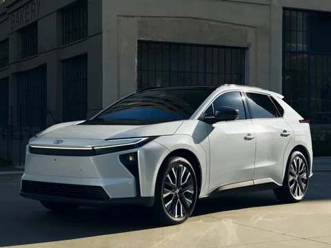 Toyota bZ4X đổi tên tại thị trường Bắc Mỹ, tối ưu khả năng vận hành