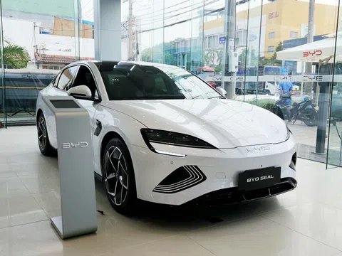 Ôtô Trung Quốc rầm rộ khuyến mại, cao nhất gần cả trăm triệu đồng