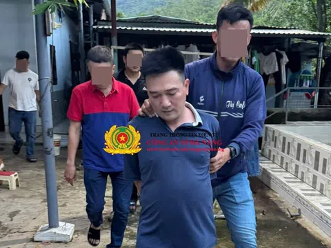 Bắt tạm giam Nguyễn Đình Dũng