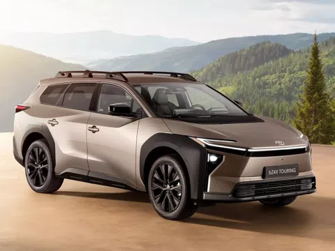 Toyota bZ Woodland hoàn toàn mới sở hữu phong cách địa hình