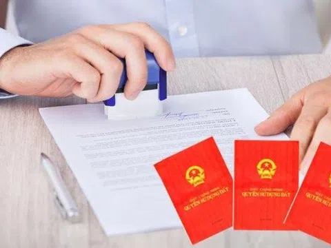Khi nào phải hoàn thành việc chuyển đổi, giải thể các Phòng công chứng?