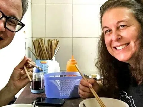 Khách Tây nhận xét: Hà Nội có nhiều món ngon, nhưng "đỉnh nhất" phải kể đến 4 món đặc sản này