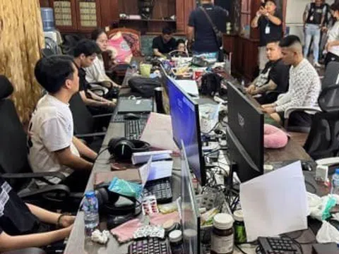 Triệt phá đường dây tổ chức đánh bạc gần 1.300 tỷ đồng tại Lào