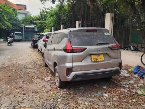 Ô tô đỗ cả năm trên phố Sài Gòn không ai đến nhận: Hé lộ nguyên nhân
