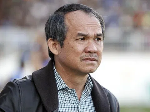 Không đủ tiền mua thêm cổ phiếu, con gái bầu Đức quay sang bán
