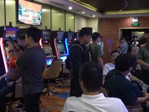 Cựu bí thư Thành ủy Hòa Bình và các con bạc đã đánh bạc hơn 2.600 tỉ đồng tại King Club