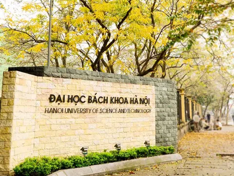 Trường Bách khoa lên tiếng vụ gần 180 sinh viên phản ánh bị đau bụng, nôn mửa sau bữa trưa quân sự