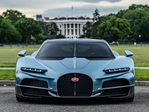 Bugatti Tourbillon đến thăm 'nhà tổng thống Trump'