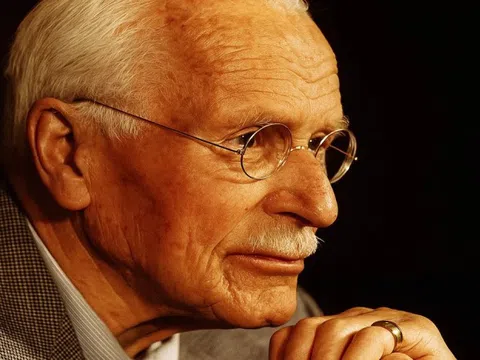 Bậc thầy tâm lý học Carl Jung chỉ rõ 5 trụ cột của cuộc sống tốt đẹp; ai thấu hiểu - người đó HẠNH PHÚC!