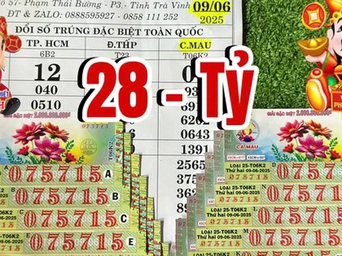 Một công nhân xây dựng trúng giải độc đắc 14 tờ vé số