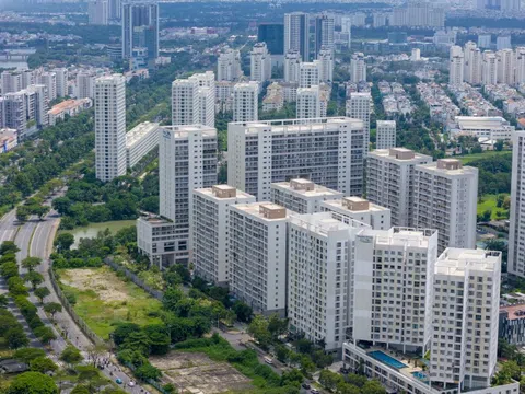 Nghịch lý trên thị trường căn hộ TP.HCM