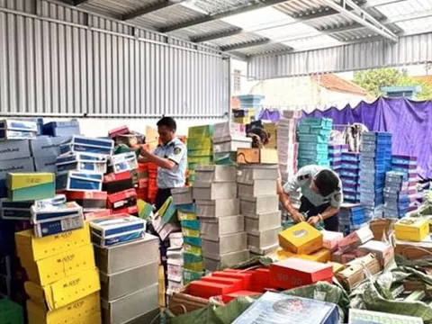 Ninh Bình: Phát hiện, thu giữ gần 5.000 sản phẩm trẻ em nhập lậu