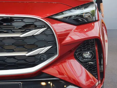 Đường khó cho xe Nhật trong phân khúc SUV tầm giá 1,5 tỷ đồng