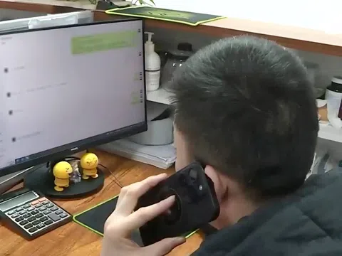 Được kế toán chuyển thừa 35 triệu đồng, nam nhân viên tiêu hết liền bị khởi kiện, tòa tuyên bố: Vẫn phải trả nhưng không cần trả ngay