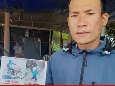 Cha rong ruổi 5 tháng tìm con từ Bắc vào Nam, gặp lại nhờ một phép màu