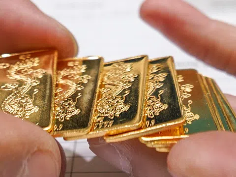 Đề xuất chấm dứt độc quyền nhập khẩu để giảm giá vàng trong nước