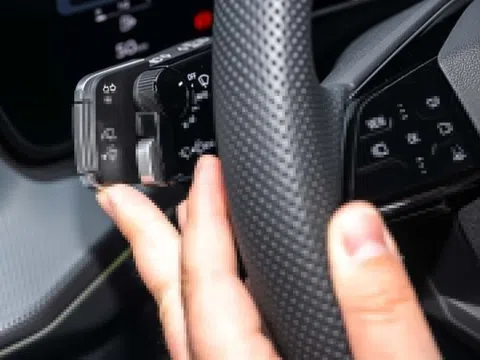 Đây là cách mới để gạt nước kính lái trên xe Audi