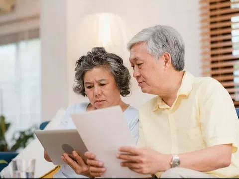 Sốc: Cụ ông 93 tuổi đòi ly hôn vợ 85 tuổi vì "vừa không có tham vọng vừa thiếu trách nhiệm", đã ly thân 3 năm