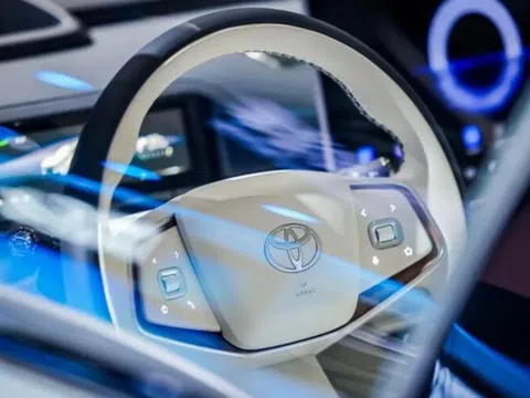 Để vượt lên trong cuộc đua xe điện, “ông lớn” Toyota bắt tay với Huawei, Xiaomi