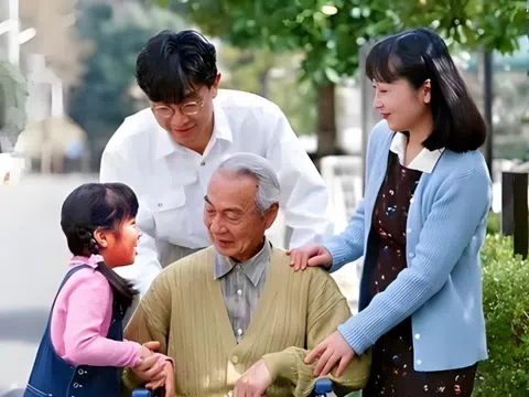 Muốn biết con cái có hiếu thảo hay không, hãy nhìn vào 3 việc nhỏ này - nhìn một cái là biết ngay thật lòng hay giả tạo!